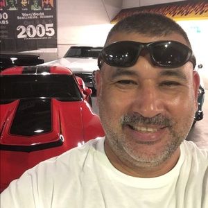 Meet your Posher, Robert